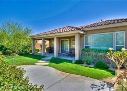 61595 Topaz Drive - Photo 1
