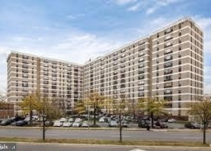 4600 Duke Street - Photo 1