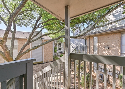 260 El Dorado Boulevard - Photo 1