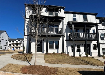 431 Lincoln Street - Photo 1