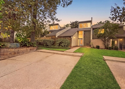 12315 Glenview Drive - Photo 1