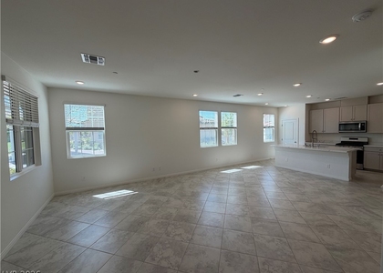 3581 Sorridere Lane - Photo 1