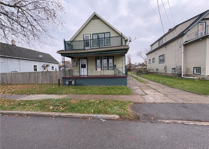 143 Reo- Upper Avenue - Photo 1