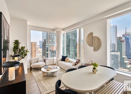 10th Avenue - Photo 1