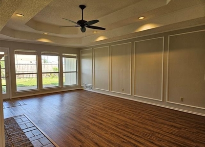 517 Vicki Lane - Photo 1