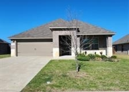468 Unbridled Road - Photo 1