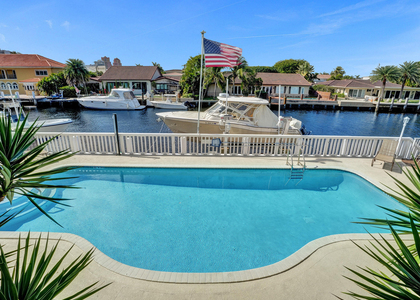 2866 Ne 30th Street - Photo 1