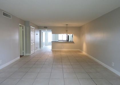 193 Lakeview Drive - Photo 1