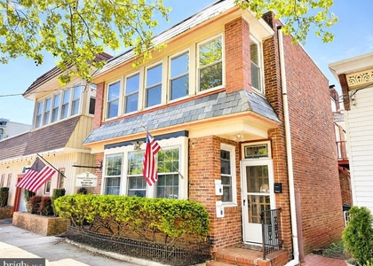 522 Main Street - Photo 1