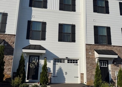 3 Cinnamon Lane - Photo 1