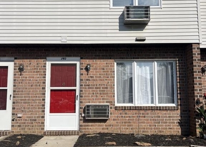 138 Alice Ann Street - Photo 1