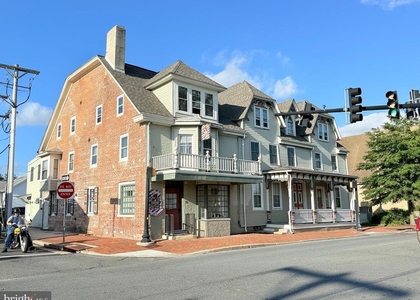 139 Nw Front St - Photo 1