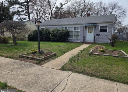 522 Carol Street - Photo 1