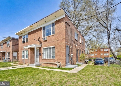 1244 Savannah Place Se - Photo 1