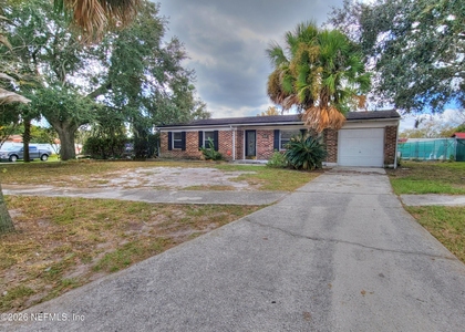 2472 Fernside Road - Photo 1