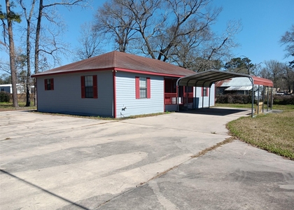 21427 North Street - Photo 1