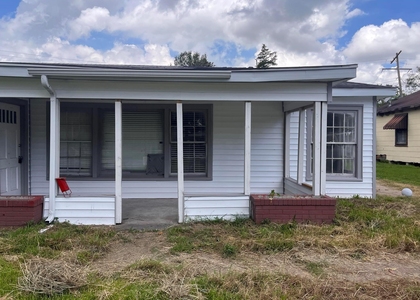 4980 Chambers Street - Photo 1