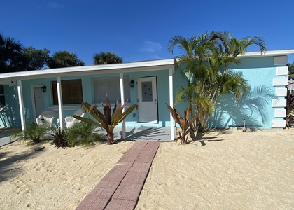 220 N Atlantic Avenue - Photo 1