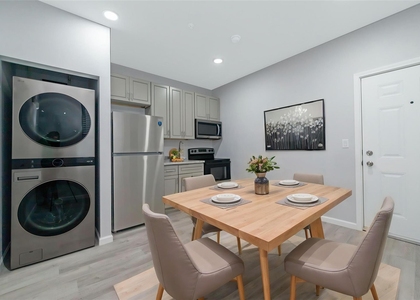 805 Avenue K - Photo 1