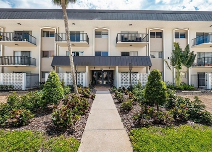 4610 W Gray Street - Photo 1