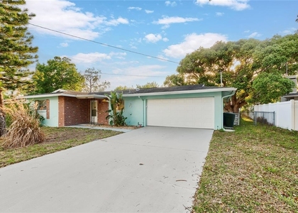1248 Lazy Lake Road W - Photo 1