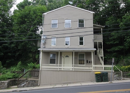 3-5-7 Maple Street - Photo 1