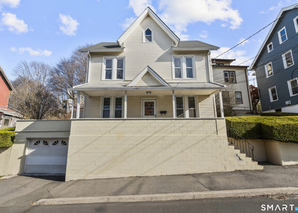 48 Anderson Street - Photo 1