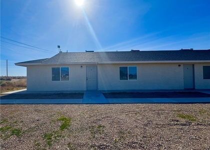 2081 S Dandelion Street - Photo 1