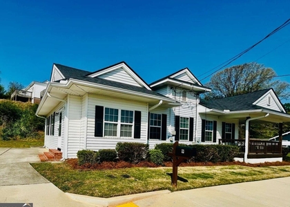 9 Victory Street - Photo 1