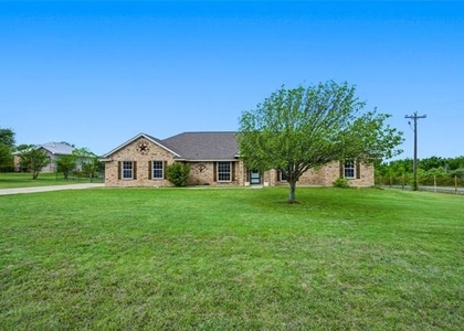 100 Pinnacle Circle - Photo 1