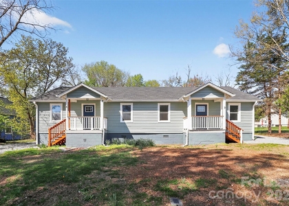 510 S 12th Street - Photo 1