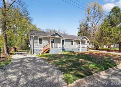 510 S 12th Street - Photo 1