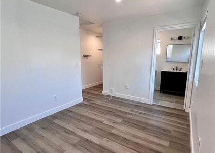 6445 1/2 Tujunga Avenue - Photo 1