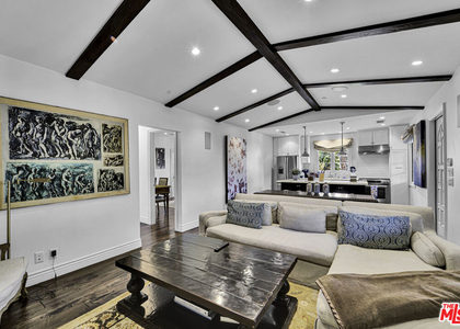 1203 Park Way - Photo 1