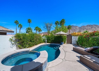 53385 Avenida Mendoza - Photo 1