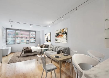 350 West 50th Street - Photo 1
