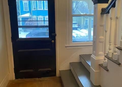 77 White Street - Photo 1
