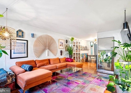 4572 Manayunk Avenue - Photo 1