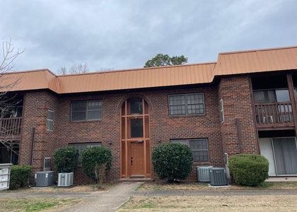 629 Gables Court - Photo 1