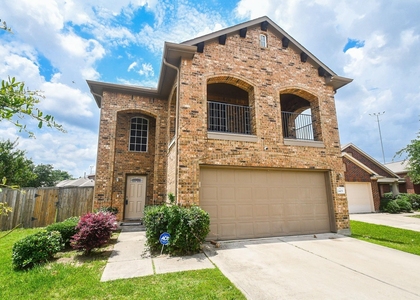 2403 Summers Glen Court - Photo 1