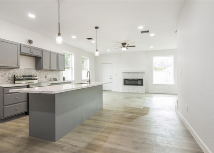 2305 Sakowitz Street - Photo 1