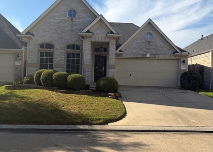 15939 Cottage Ivy Circle - Photo 1