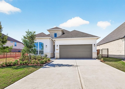 4916 Northern Woods Dr Drive - Photo 1