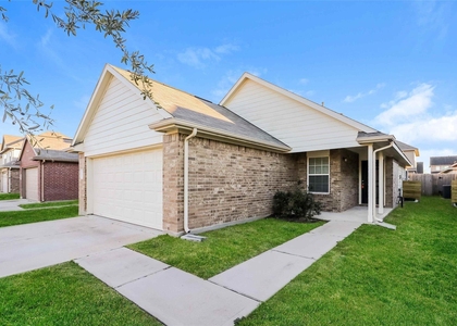 19031 Brescia Lane - Photo 1