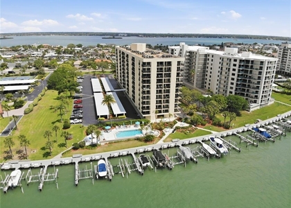 690 Island Way - Photo 1