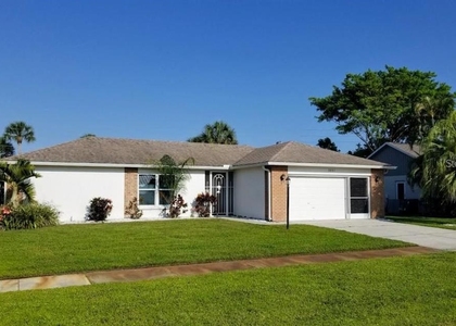 3801 Kingston Boulevard - Photo 1