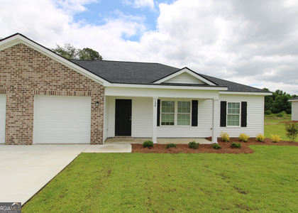 139 Callaway Crescent - Photo 1