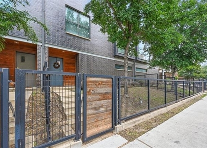 2280 N Fitzhugh Avenue - Photo 1