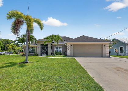 5547 Nw Cordrey Street - Photo 1