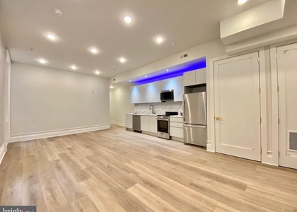 1824 Chestnut Street - Photo 1